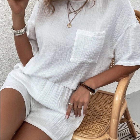 Lightweight linen-like breathable shorts & top outfit, never worn. ￼ - Picture 3 of 10